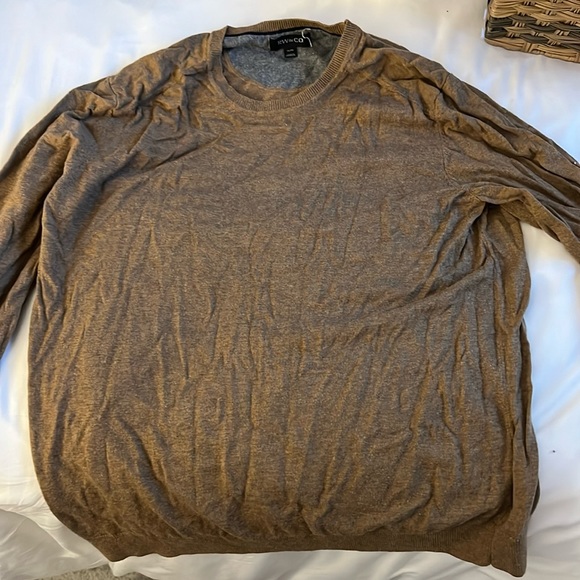 Brown crewneck - Picture 1 of 3